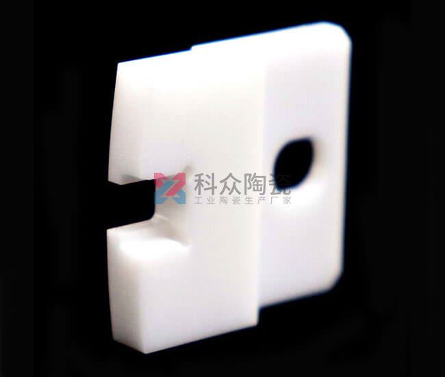導(dǎo)致氧化鋯陶瓷結(jié)構(gòu)件變形的原因有哪些呢?(圖)